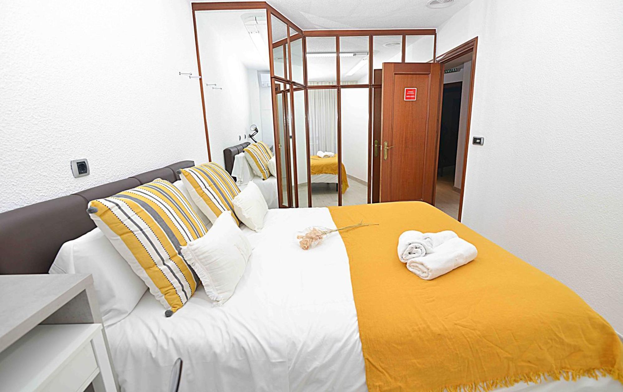 Apartamento Sta Fatima By Just Room ซานตานเดร์ ภายนอก รูปภาพ
